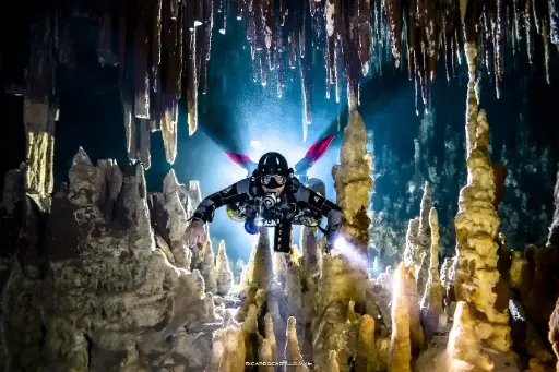 [SC03-TEC] Buceo Técnico en Cueva 
