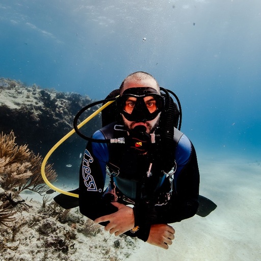 [C010-PEAK-BOUY] Peak Performance Buoyancy