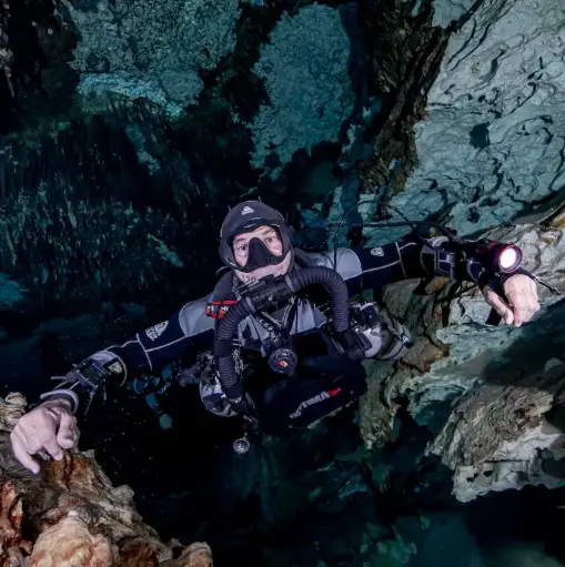 [C032-CCRCave] CCR Cave Diver